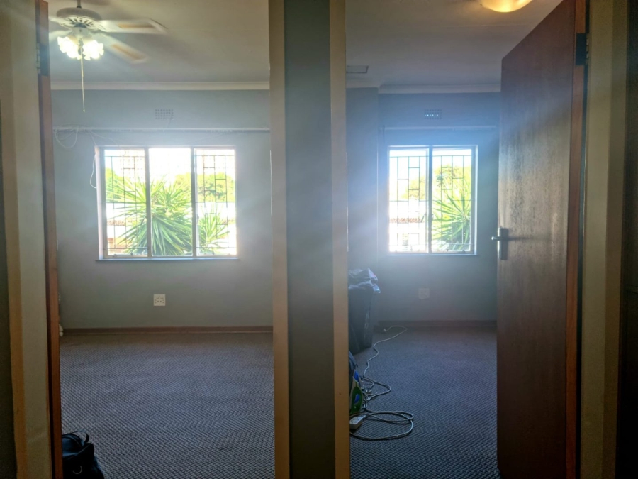 3 Bedroom Property for Sale in Belgravia Northern Cape